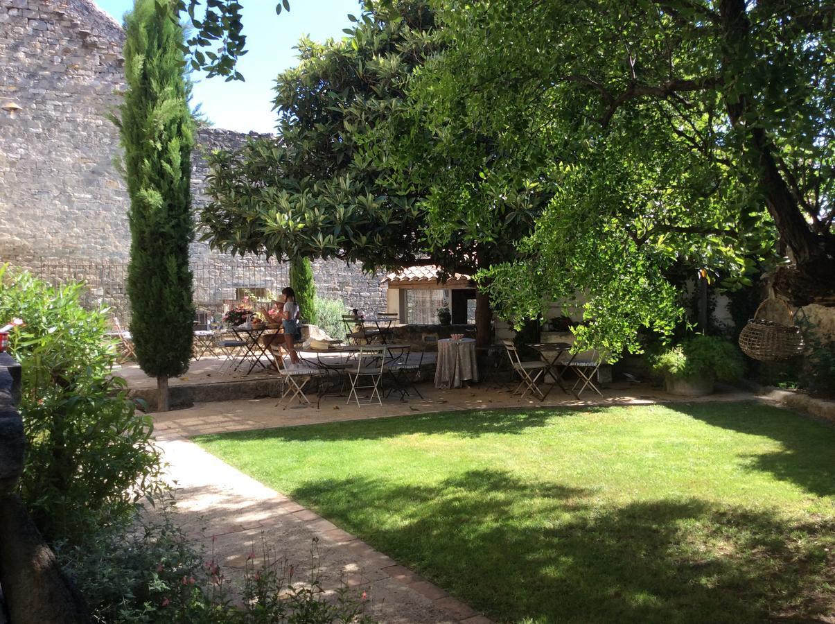 Le Posterlon Bed & Breakfast Caumont-sur-Durance Екстериор снимка